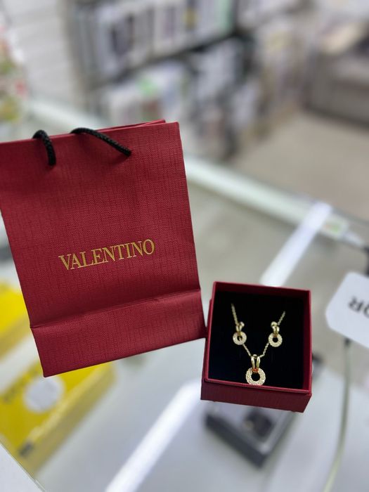 Подарки для женщин украшения