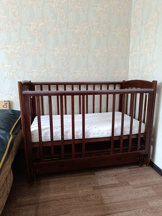 Продам манеж и коляску