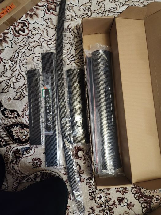 Leapmotor c16 parok nakladka kamplekt. turta eshik bagaj xammasi