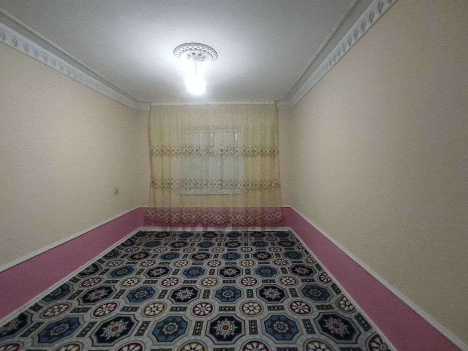 Осиё туйхонаси ёнида ИЖАРАГА квартира