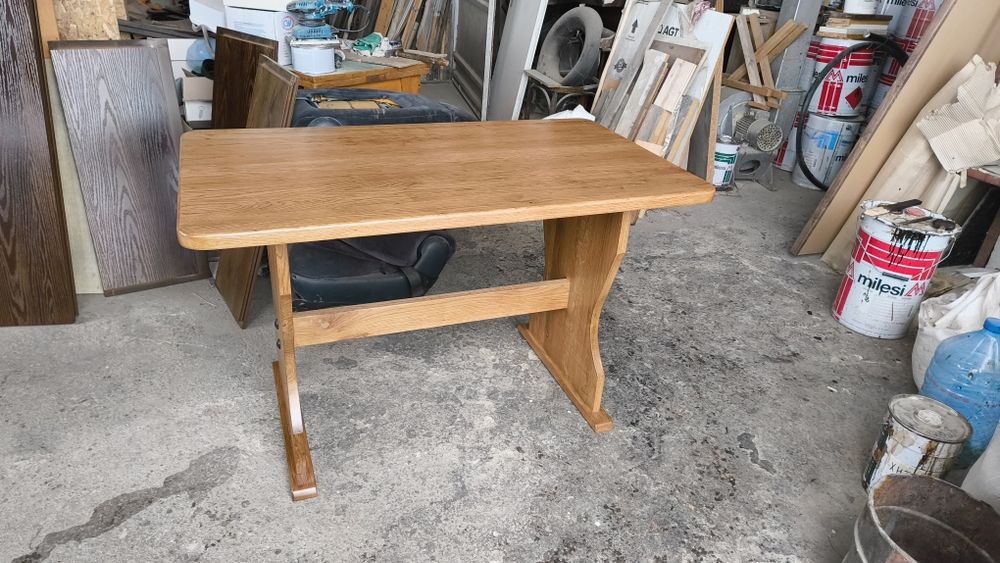 Маса от масив  дъб