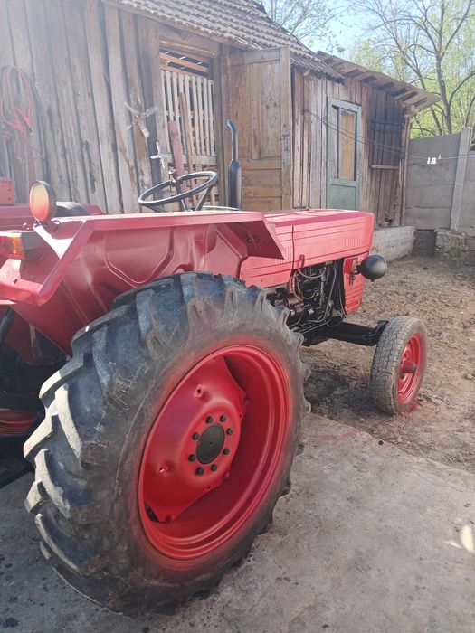 Tractor utb 445.AF 2001
