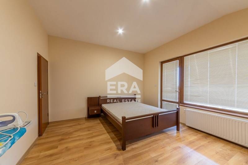 Продава се Къща в с. Болярци, Област Варна - 340 кв.м за 1736 €/кв.м - Снимка #11