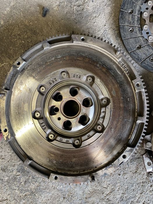 Комплект съединител пасат б7 2.0тди 2012г