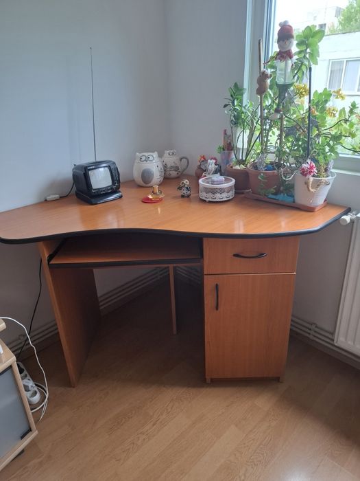 Birou de colt cu sertar și dulap