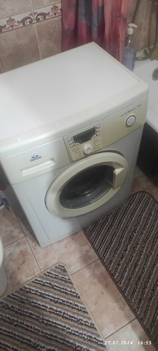 Продаю стиральную машинку