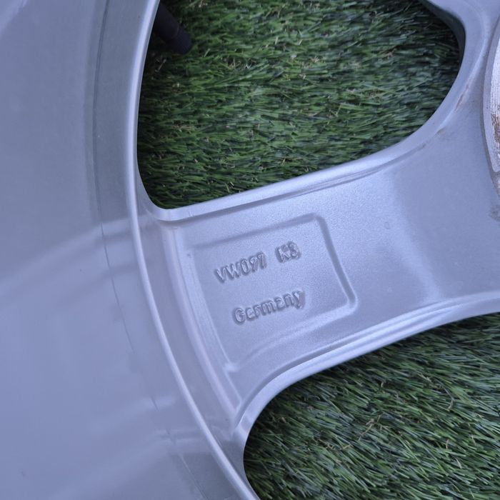 Jante R 17 5x112 Golf, Passat, Caddy cu 225 45 17 continental