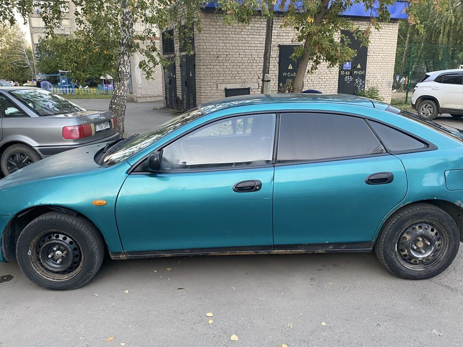 Продам авто Мазда 323F