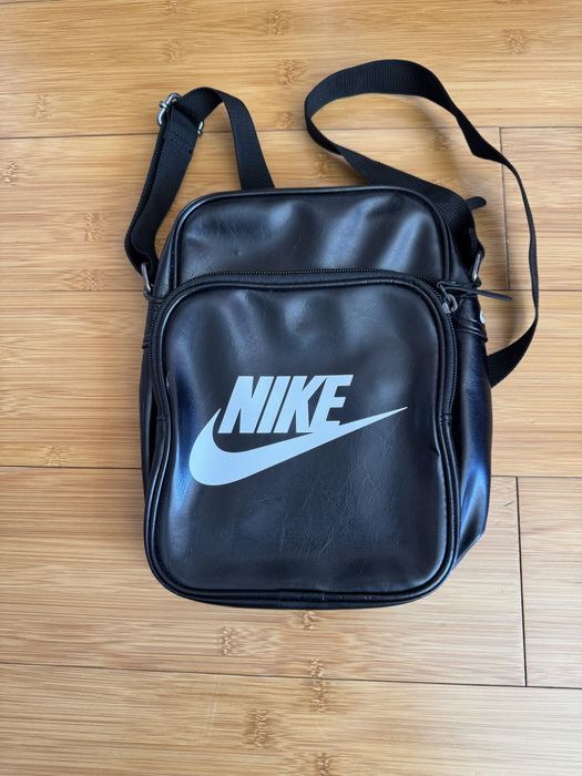 Set genți și borsete NOI – piele naturală, Calvin Klein, Nike, etc.