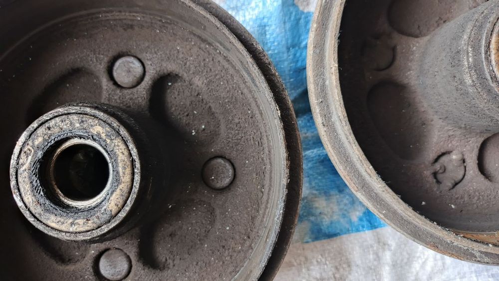 Матиз барабан 2та, холати у́рта, ишлатса бу́лади.