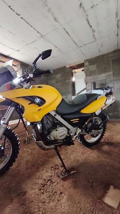 Vând  Motocicleta BMW f650 GS