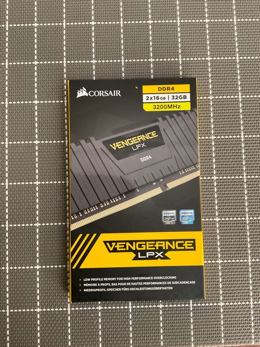DDR 4 2x16 GB / 32 GB ,3200 мHz