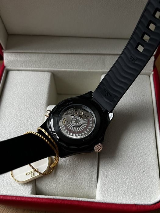 Omega Seamaster Diver 300M Black And Rose Gold 42 mm Rubber Strap
