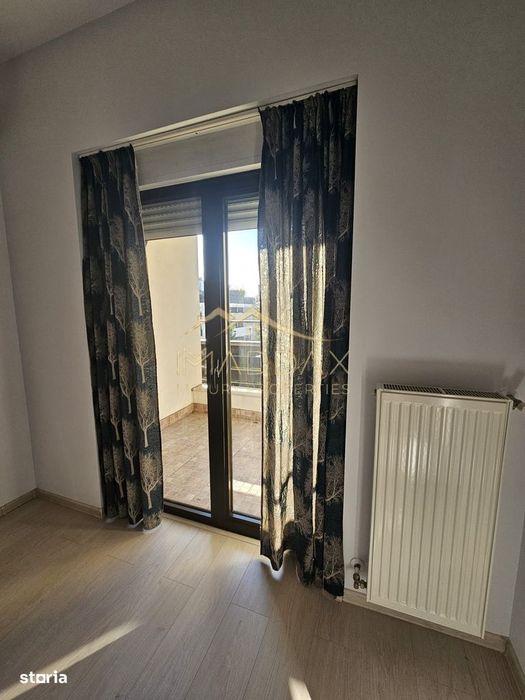 3 Camere | 77 mp Utili | Boxă Inclusă | Piscină & Fitness | Lângă Pădu