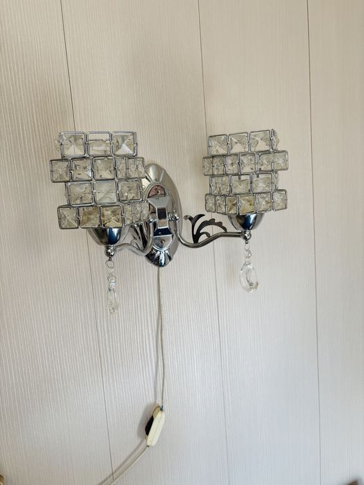 Продам светильник серебристый !