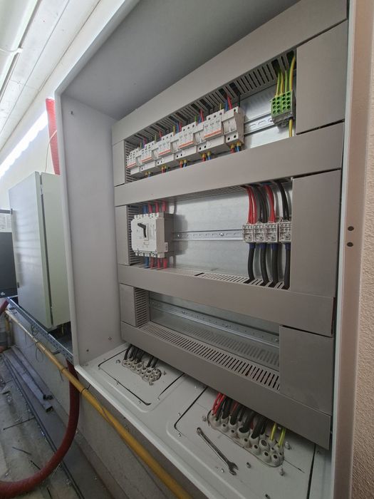 Servicii Sisteme Fotovoltaice & Electrician Autorizat PFA