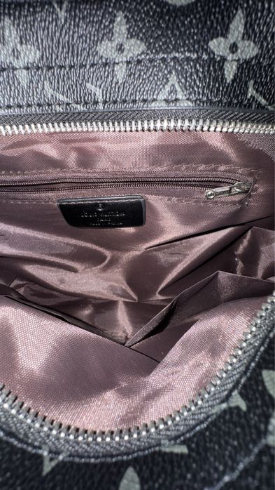 Louis vuitton чанта