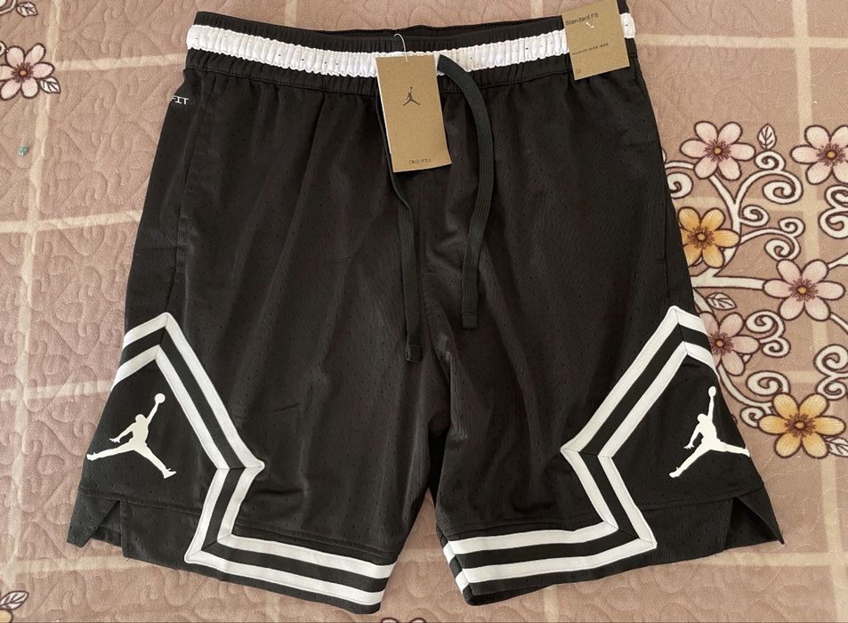 Pantaloni Jordan(Nike,Adidas Yeezy,hugo boss,amiri,valentino)