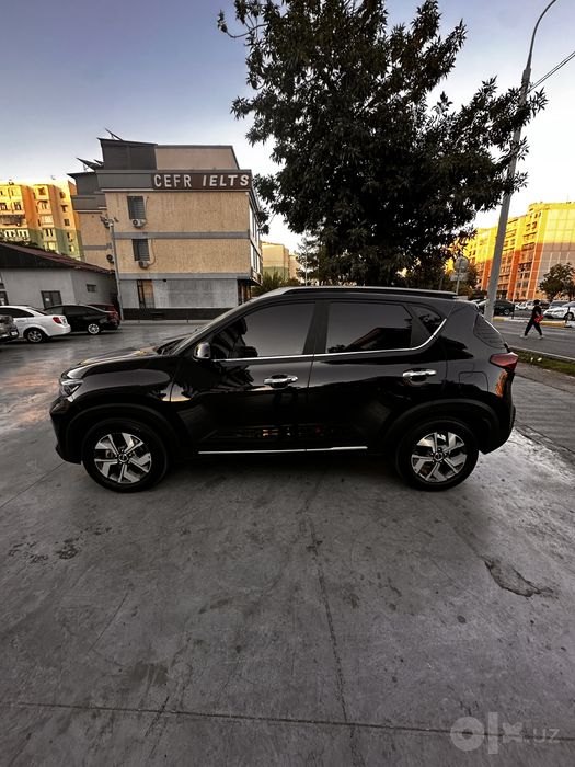Kia Sonet Full poz