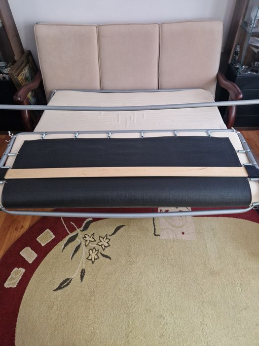 Vand set canapea extensibila fotoliu si balansoar Roma stare impecabil