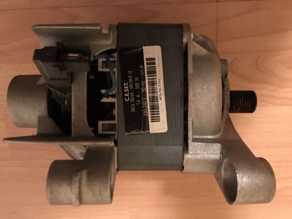 Пералня Whirlpool AWO/D5120 Comfort НА ЧАСТИ