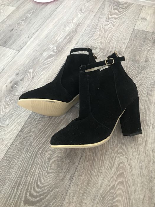 Женские ботильоны