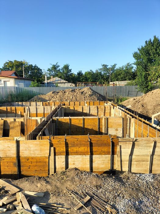 Meseriasi construcții