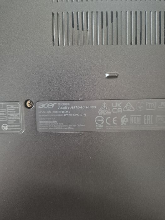 Urgent laptop acer aspire 5 ryzen5 5500 8gb ssdd