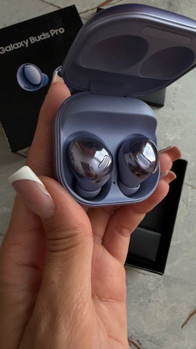 Продам наушники Galaxy Buds Pro