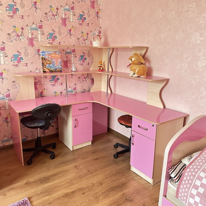 2 кровати  для девочек