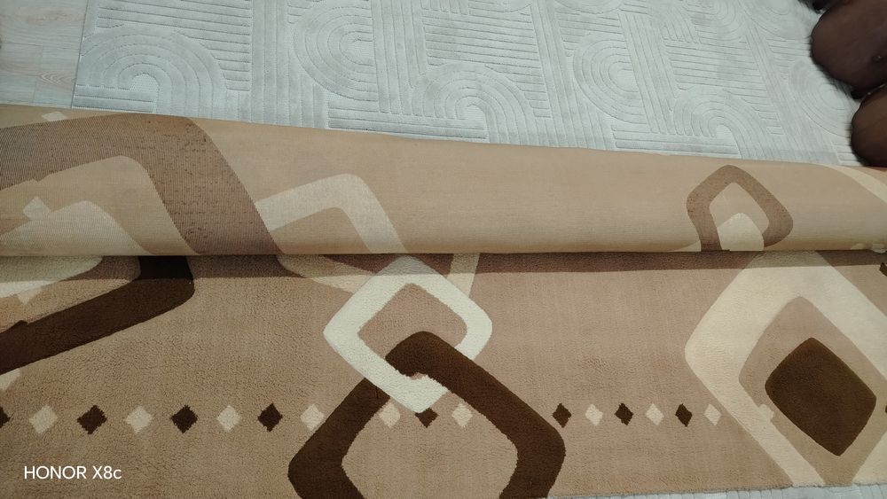 Продам ковёр размер 300*500