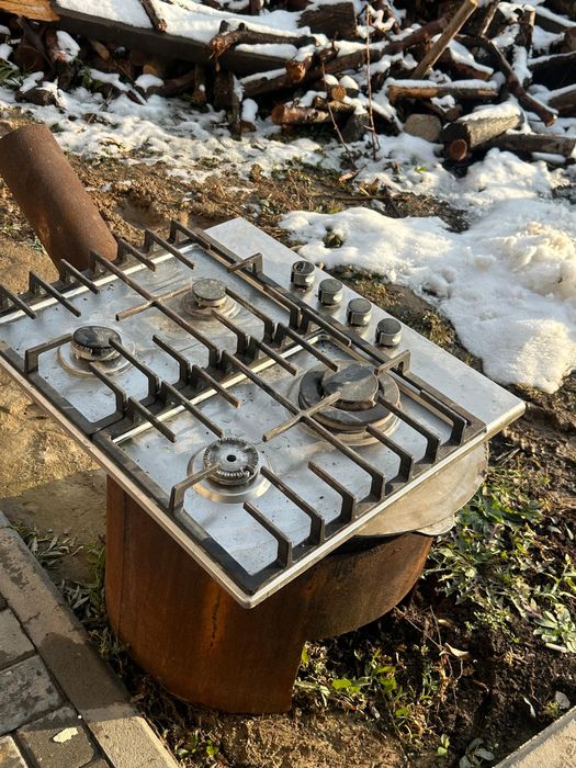 Газовая настольная плита  Б/у