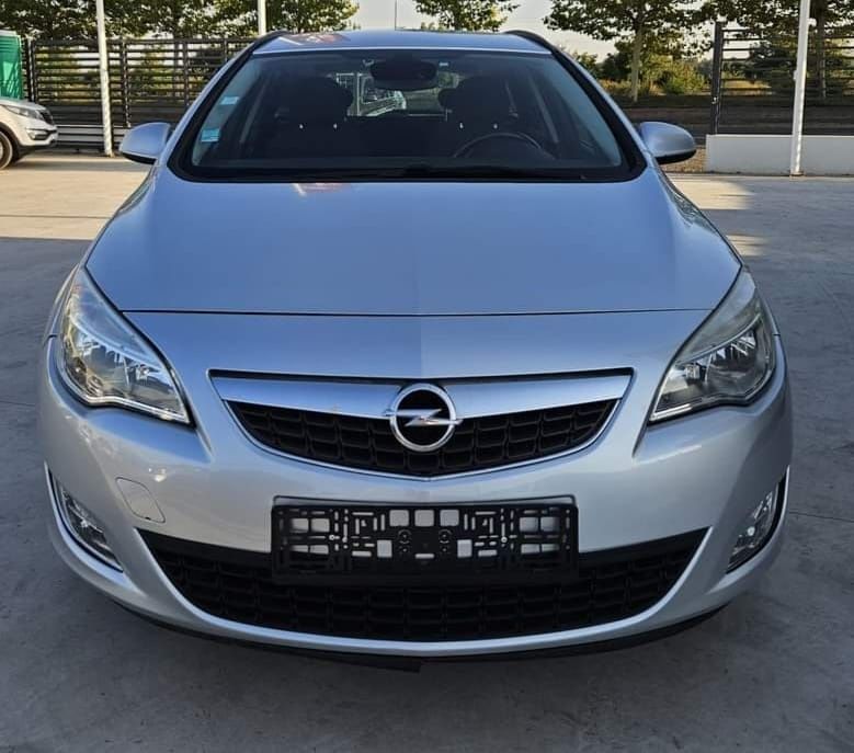 Opel Astra J 2012 EURO 5