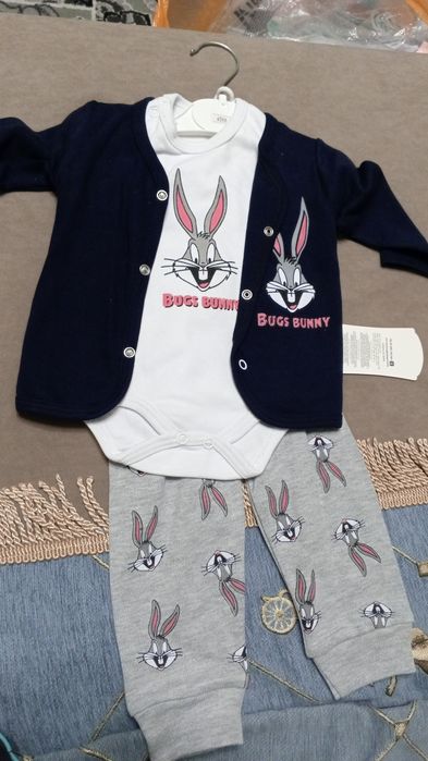 Продам детские вещи