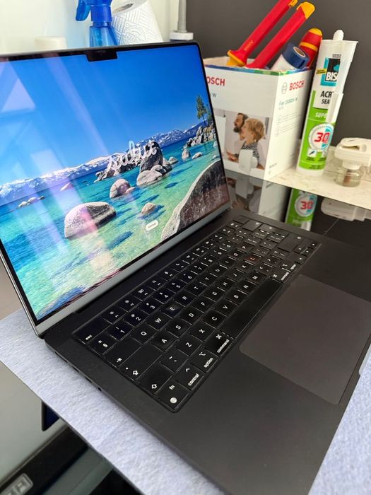 Apple MacBook Pro 14″ 2023, Space Gray