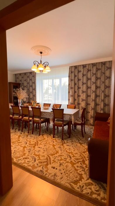 Продам 2 ком кв 82 м2 в районе 8 школы