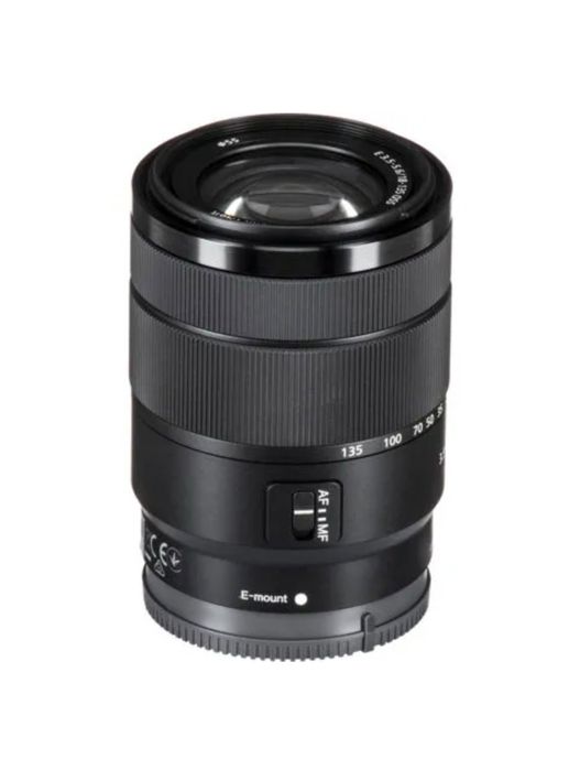 Нов обектив Sony E 18-135mm f/3.5-5.6 OSS