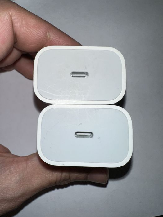 Оригинальное зарядное устройство Apple iPhone 20W (б/у)