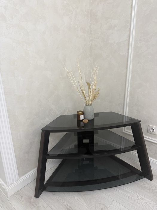 Столик стеклянный