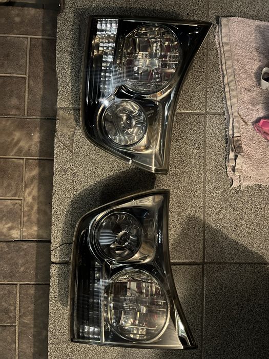 Задние фары на Lexus RX300, 330, 350