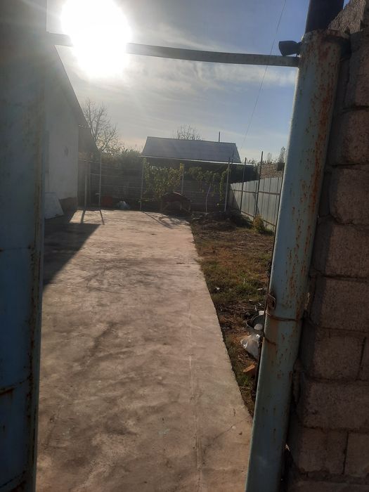 Йер сотилады 2 сотых Фут ситига якин жойда жойлашган