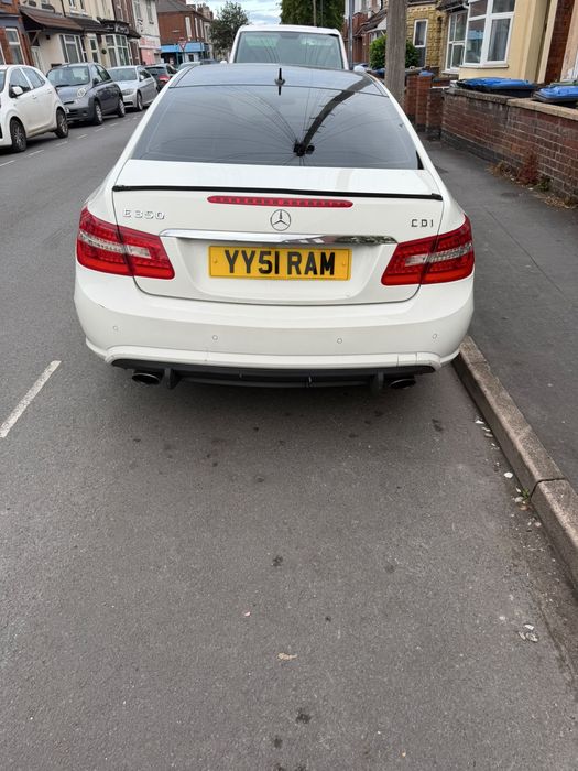Vand audi q5 si E350d  anglia