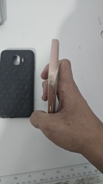 Samsun J 2  yaxshi telfon