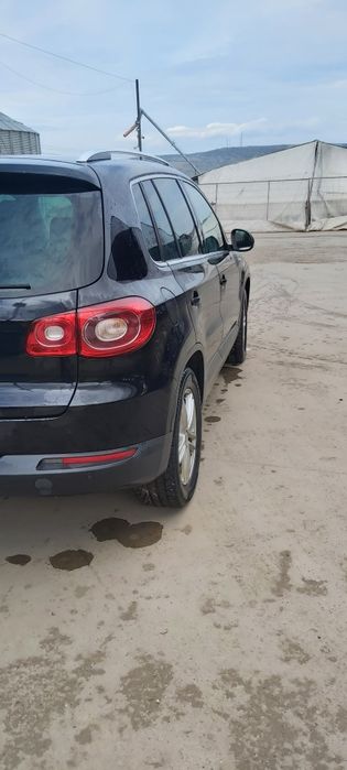 Vând Volkswagen tiguan 2009 2.0TDI 140 de cai 4×4