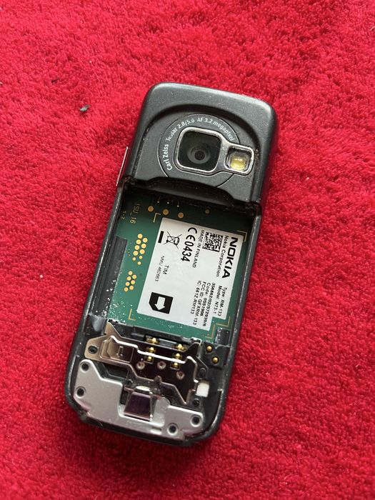 Telefon nokia N73 fara  baterie si fara capacul de la baterie