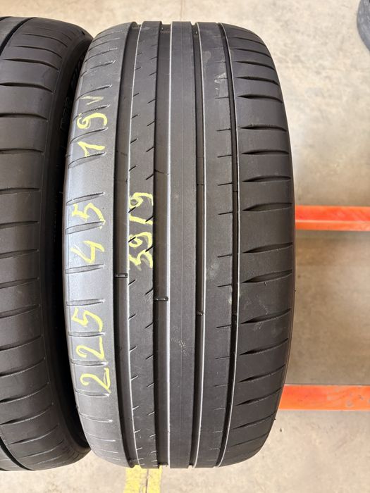 Anvelope vara 225/45/19 Michelin Pilot Sport 4 225 45 19 R 19