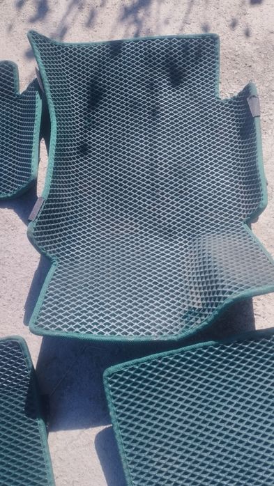 Авточехол Ева полики