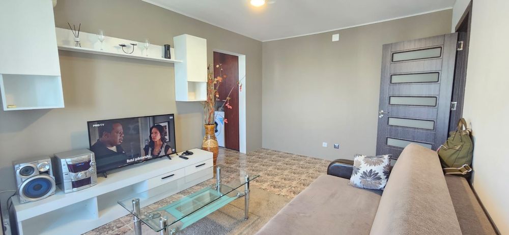 De închiriat apartament 2 camere