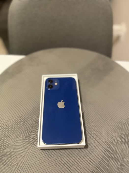 Чисто нов iPhone 12 ПРОМО  БАТ 100%