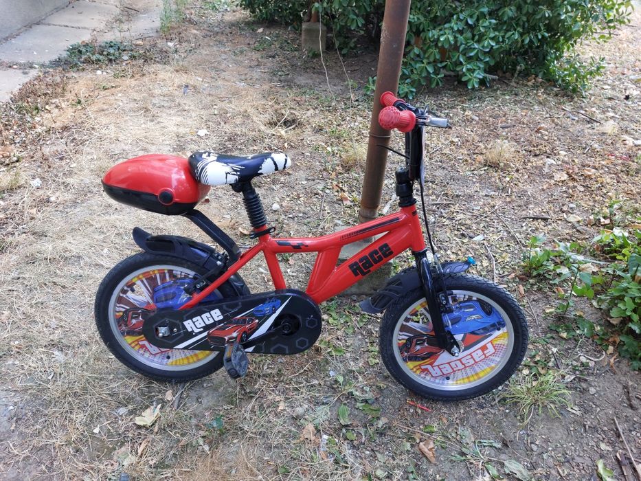 Vând bicicleta copii,roți 16 inci